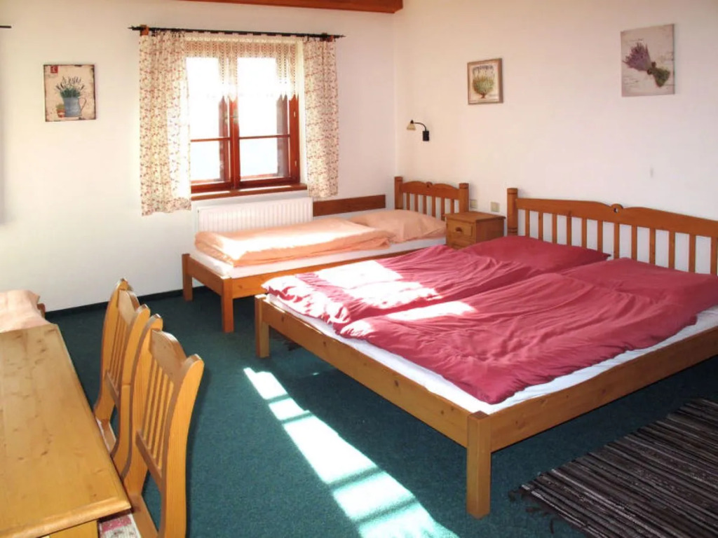 Růžovka (ULJ100)
