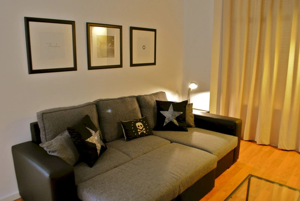 Minimal Rooms by ELE Apartments