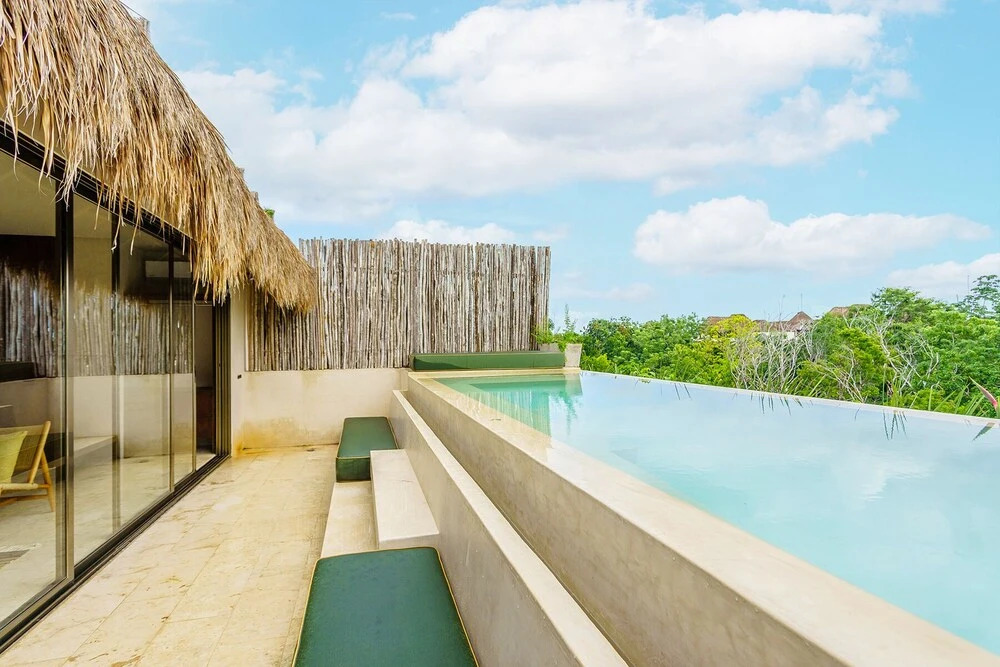 Luxury & Nature Meet Plus a Private Pool & Roof Pool