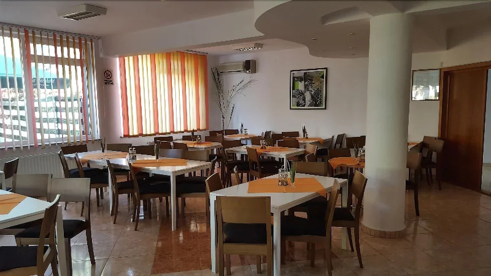 Coral Mamaia Nord