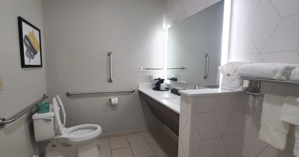 Comfort Inn & Suites Oklahoma City North - Quail Springs