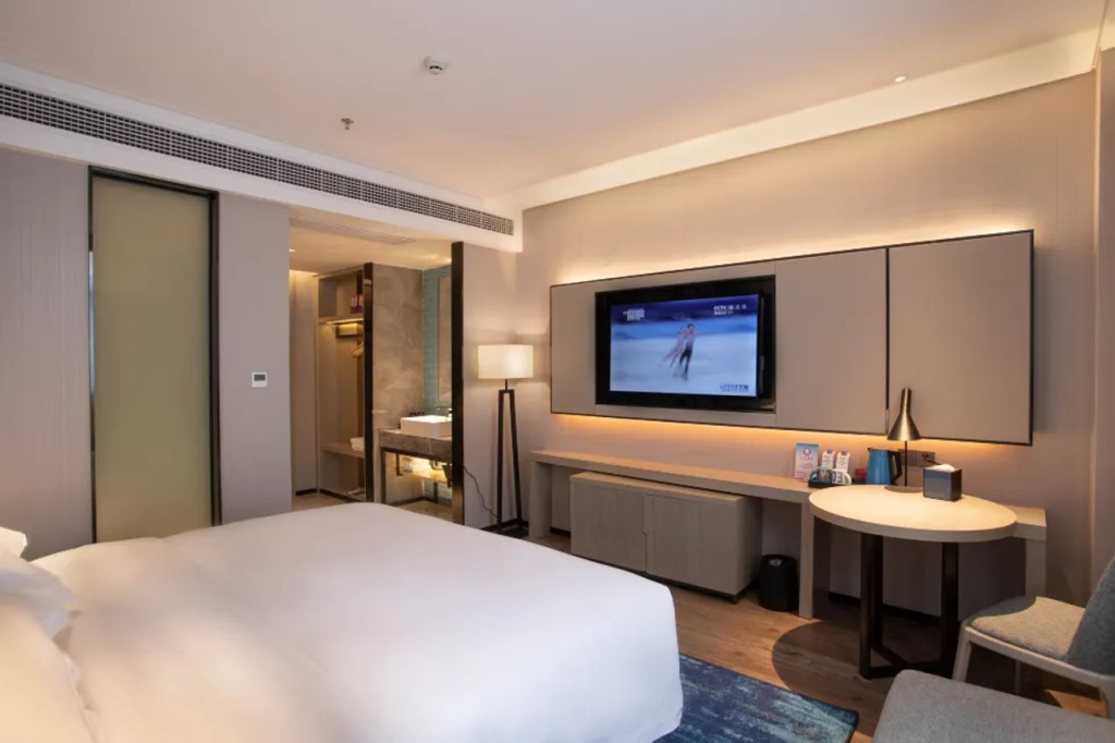Echarm Hotel (Hechi Yizhou Municipal Center Plaza)