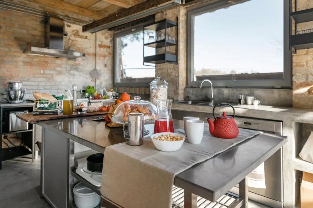 Charm and well-being in a rural setting. Dedicated to all those who seek comfort and style but love-Casa Rurale Botonto