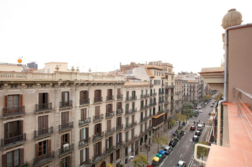 GAUDIR LUXURY · Luxury Apt with Terrace near Pg Gracia