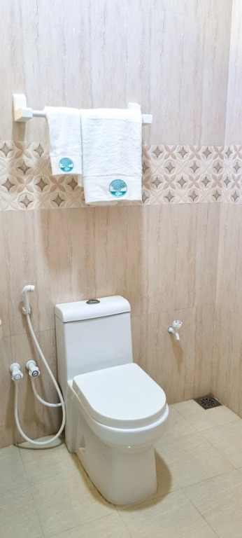 Vaagali Inn