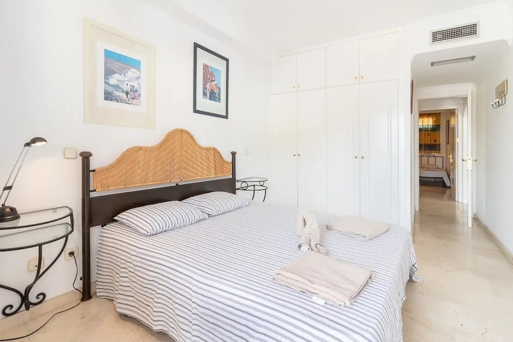 35138c01 - Paseo de los Pescadores 32 Pta 8