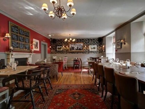 The White Hart