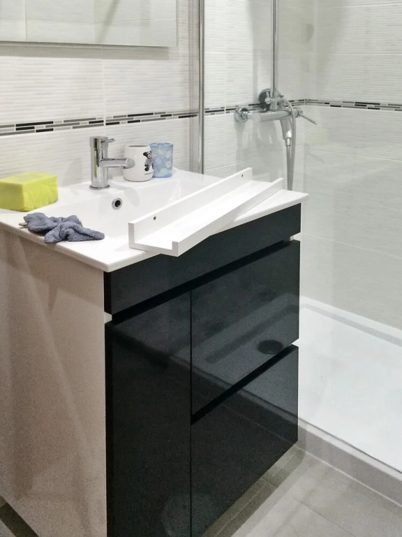 Modern 1-bedroom Apartment Just Outside of Porto With 2 Terraces and V