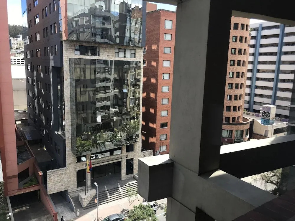 BlueZone Apartments