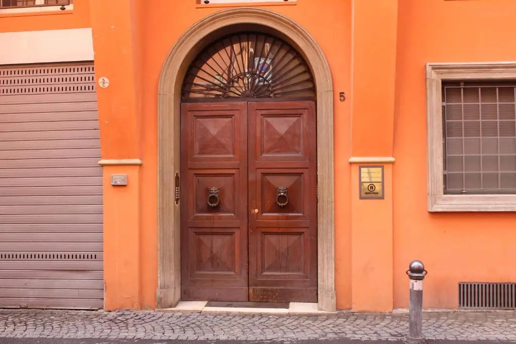 Carbonara Apartment
