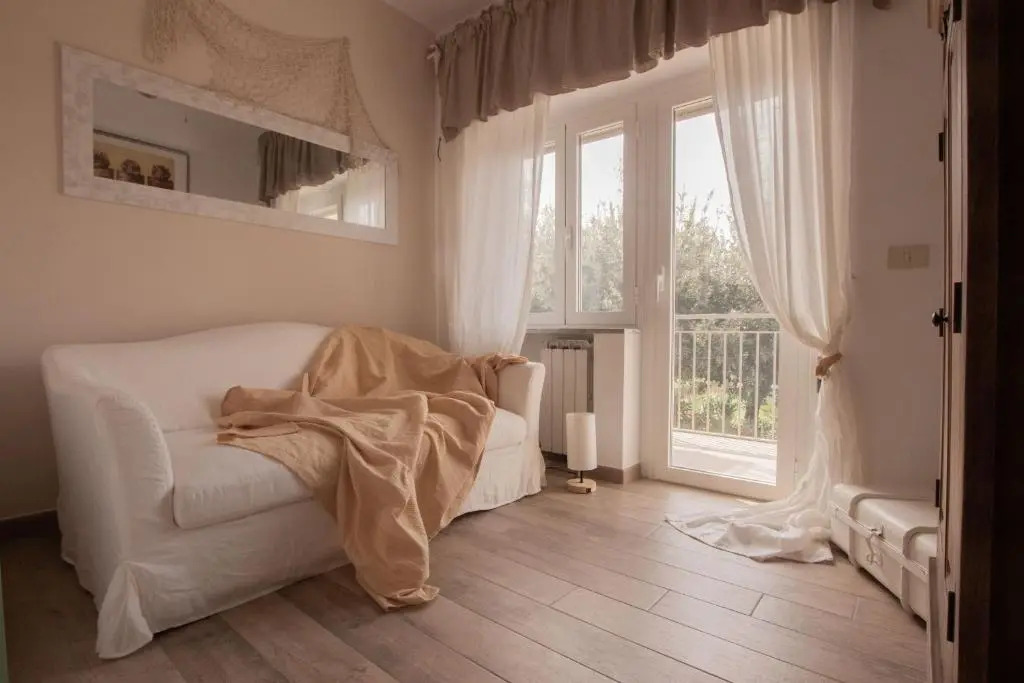 Terracina Sea Front Fantastic Apartment With One Car Private Open Parking