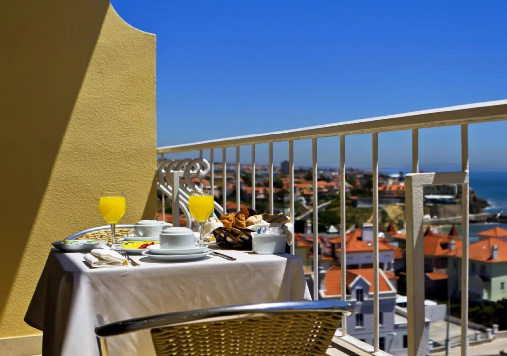 EVOLUTION Cascais-Estoril Hotel