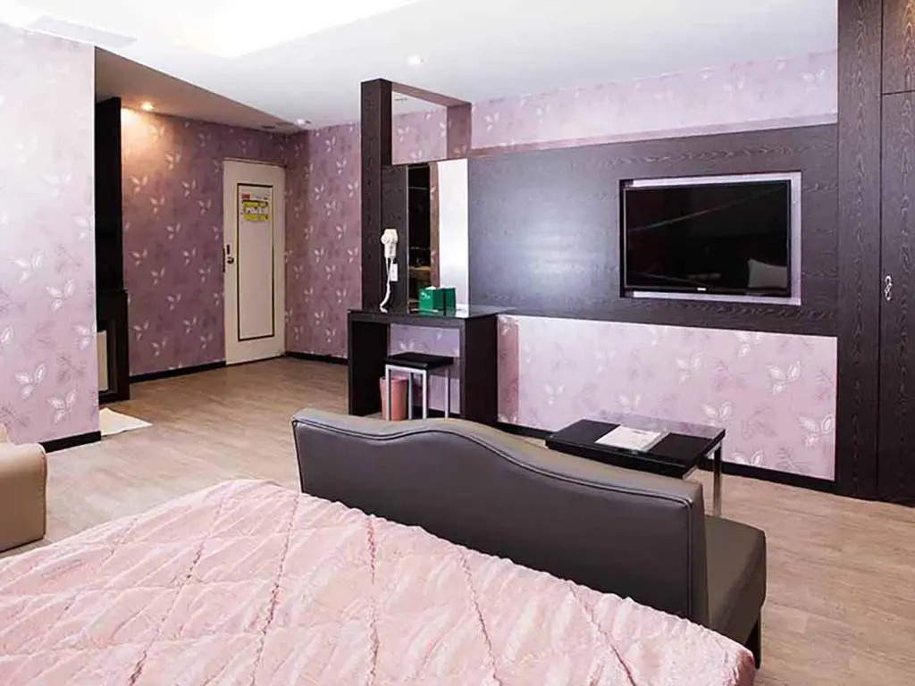 Midi Motel Ping Tung Branch
