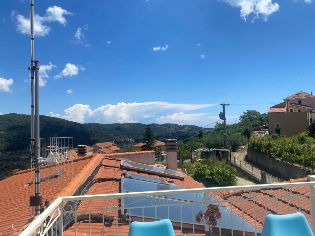 Finale Ligure Gorra Rooms Rosa di Mare vicino al mare lontano dal caos!