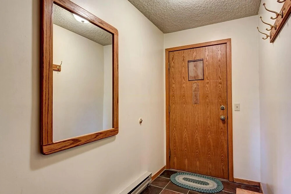 Woods Manor Condo