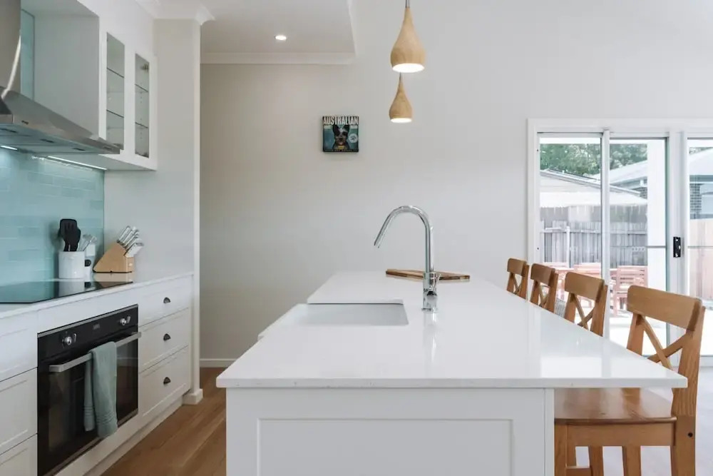 Exquisitely Spacious 3-Bed Home