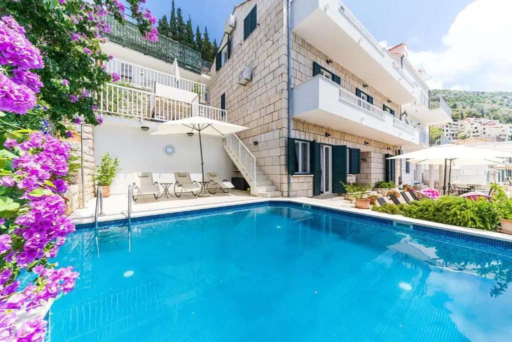 Villa Adrian