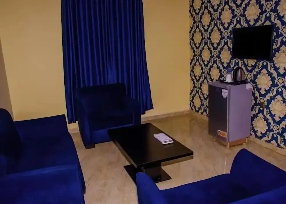 Jamvaly Hotel and Resorts