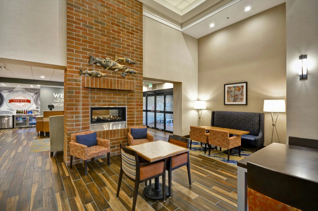 Hampton Inn & Suites Grants Pass