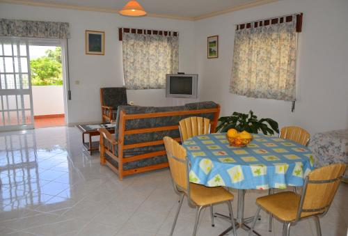 Amêndoa - Private Pool - 10 Guests - Quarteira