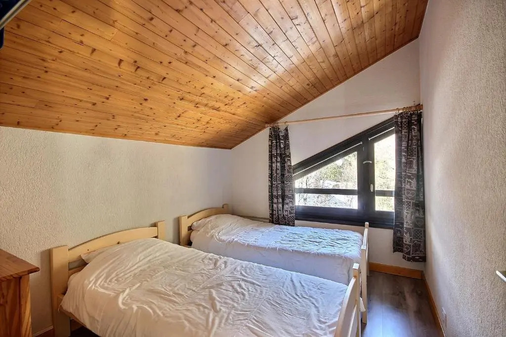 APPARTEMENT DUPLEX SPACIEUX - SAINT JEAN D'AULPS STATION - PIED DES PISTES - 9 Personnes - RELAIS D13