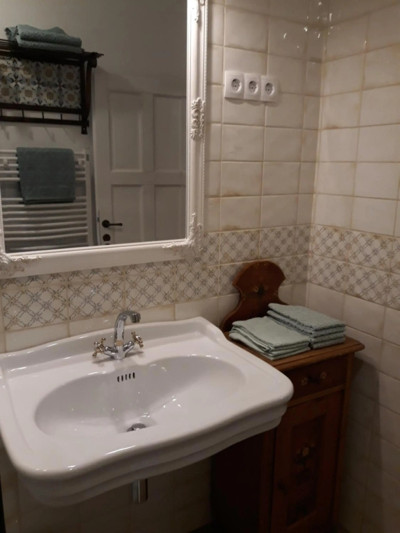 Pletna Lake View Apartment (Ground Floor)