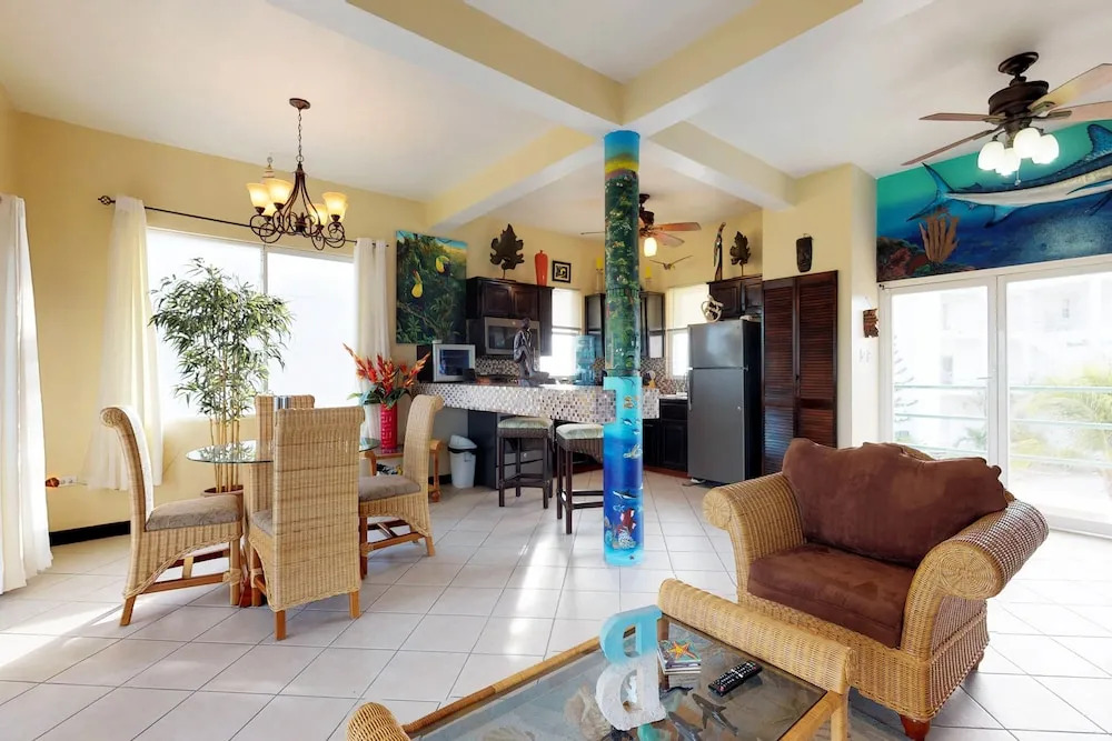 Suite A203 @ Mara Laguna