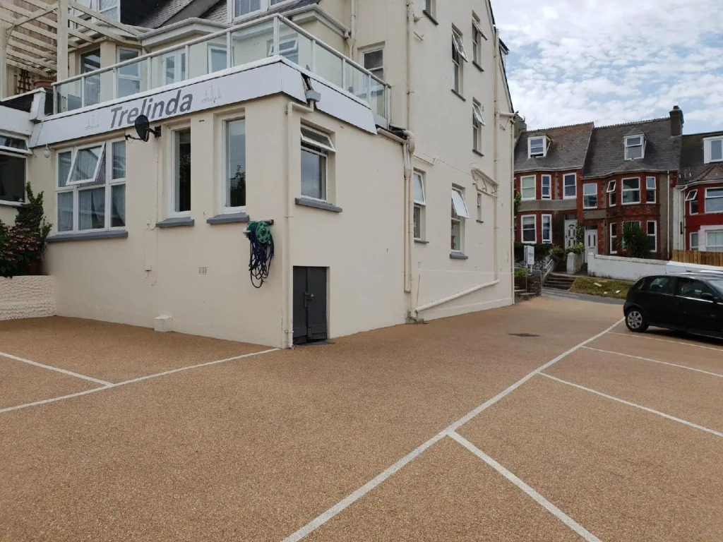 The Trelinda Guest House