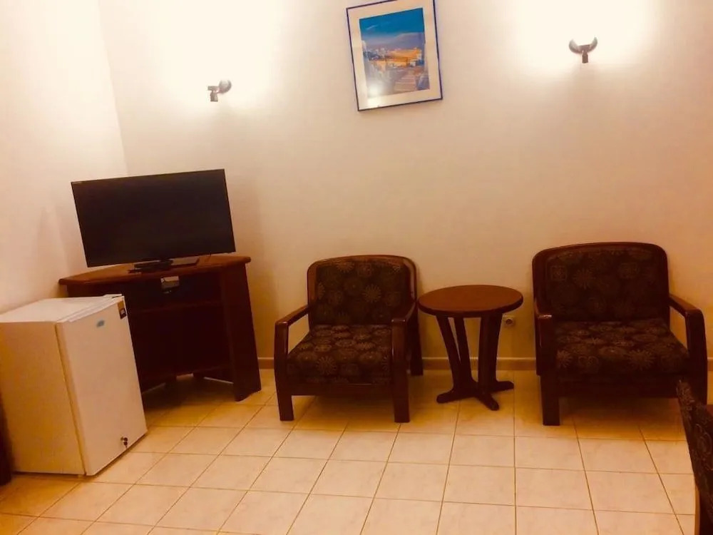HOTEL ALIA