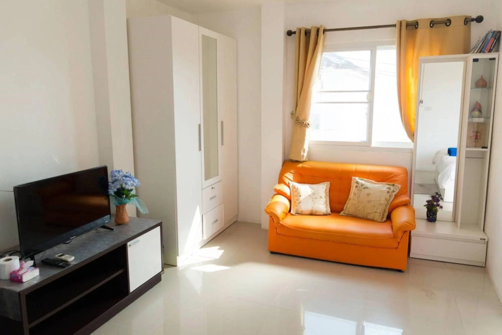 Lotus Suite Hua Hin