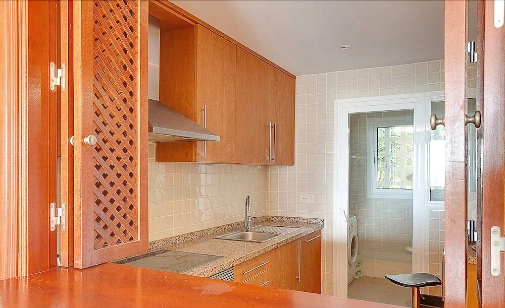 2 Bedrooms Apartment with Garden View