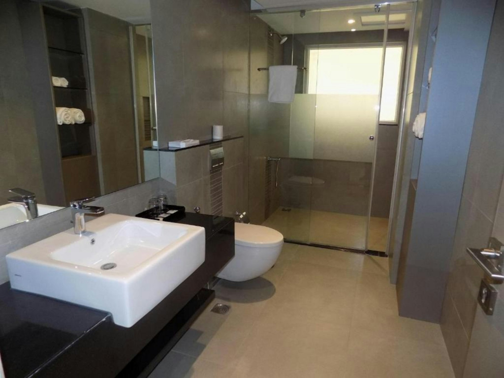 ZIBE Luxe Hyderabad by GRT Hotels