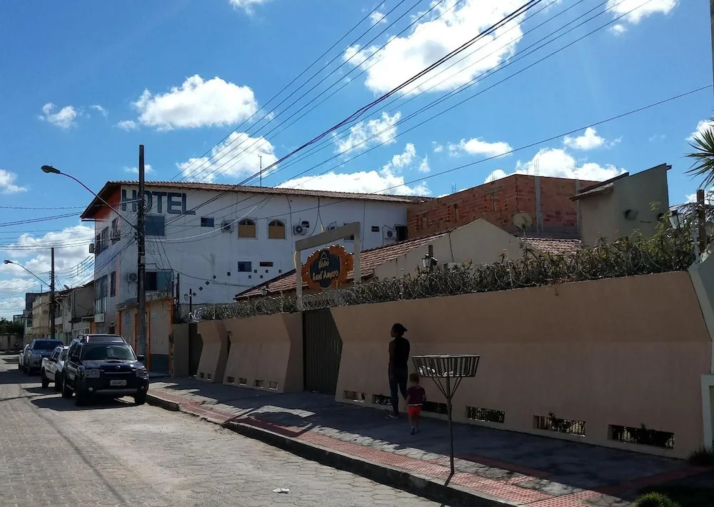 Hotel Sanches