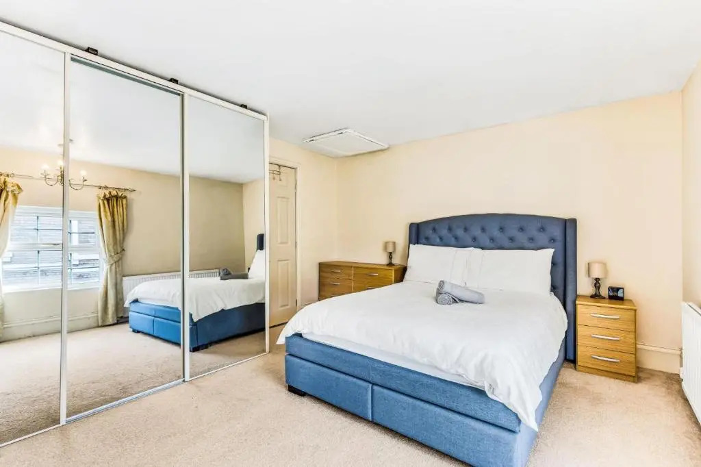 2BD Georgian Duplex City Centre Leicester