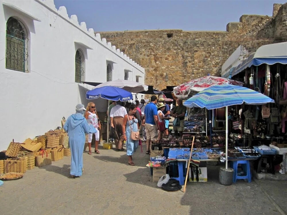 Apartment With 2 Bedrooms in Asilah, With Pool Access, Terrace and Wif