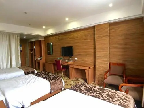 Enping Jinyi Business Hotel