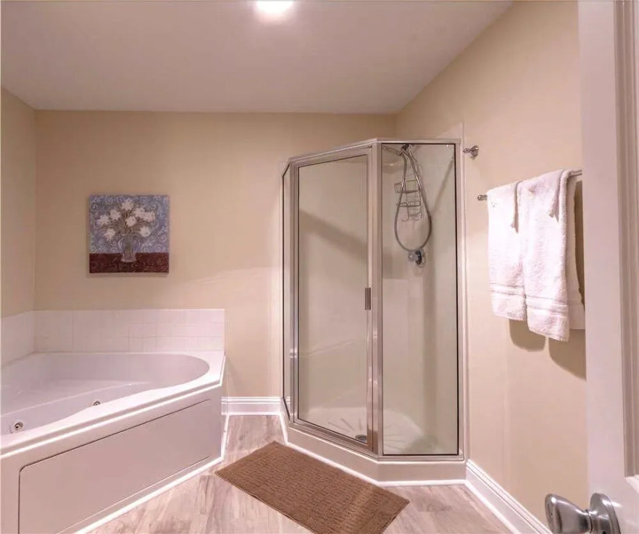 Lighthouse 1404 3 Bedrooms 3 Bathrooms Condo