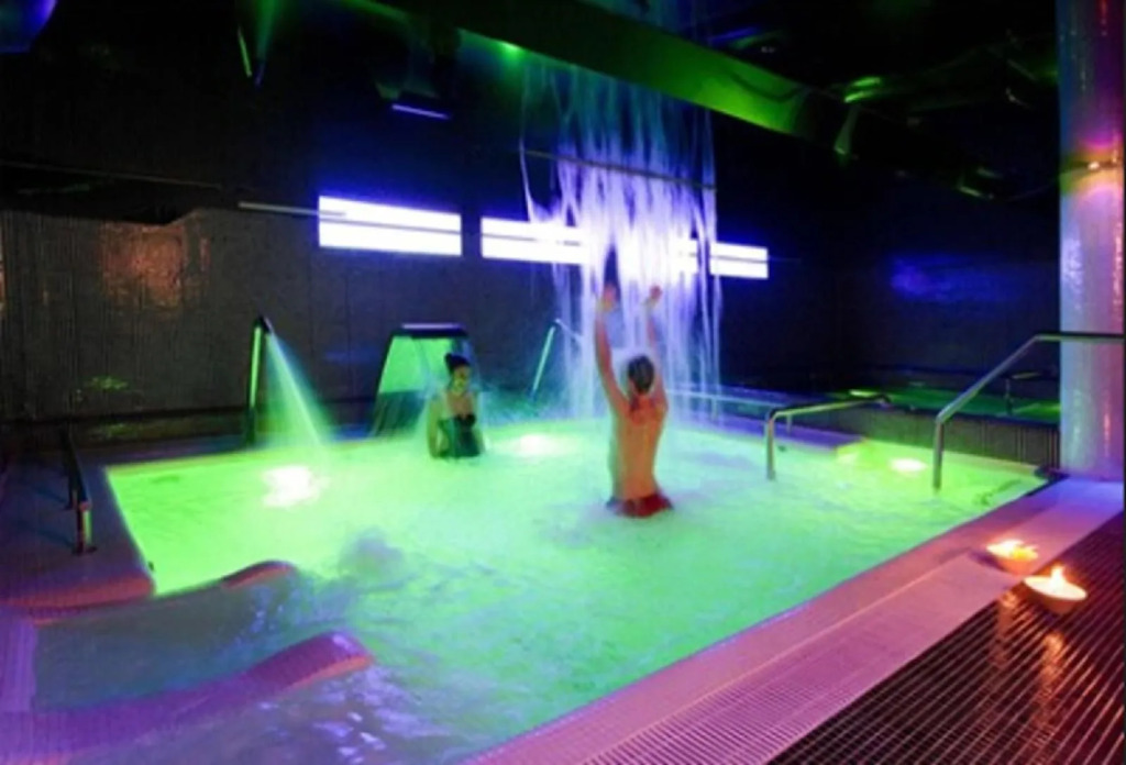 Apartamentos Spa Villa Pasiega