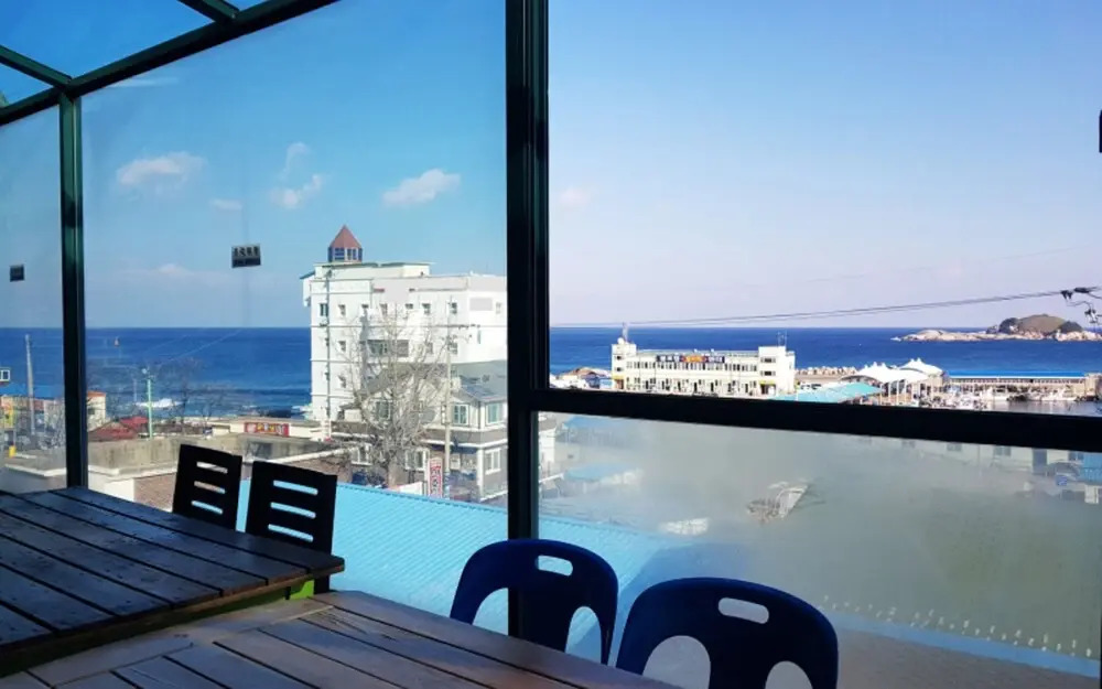 Goseong (Sokcho) Good Day House Pension