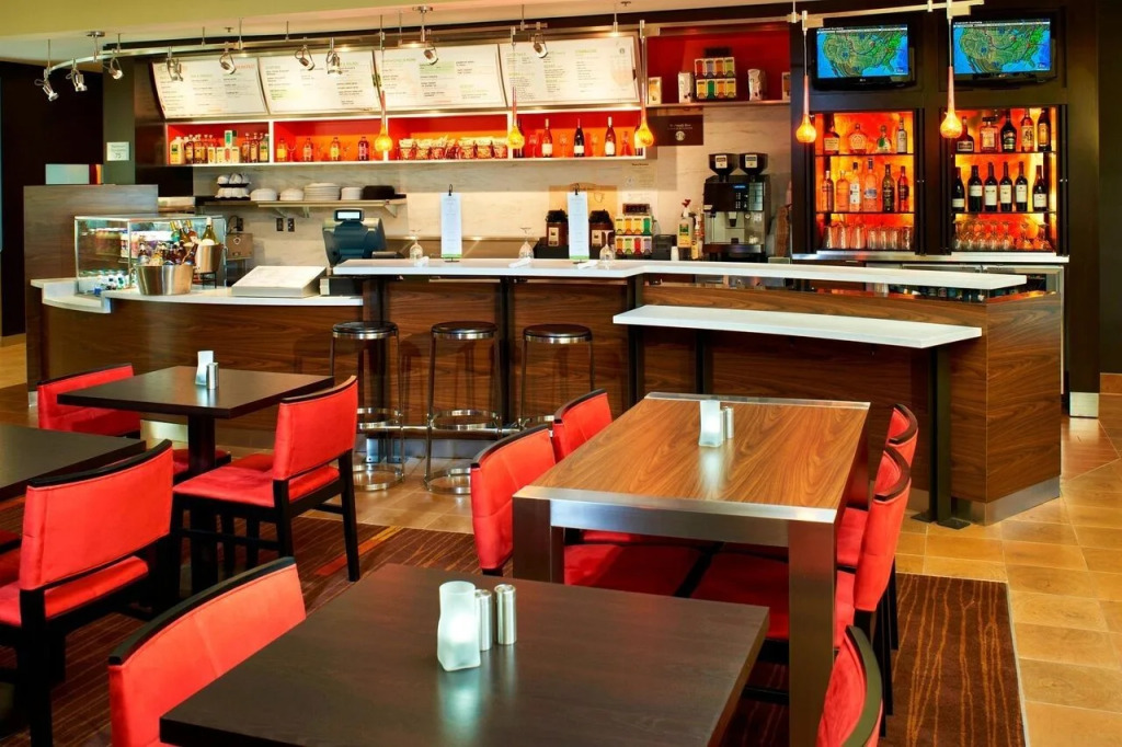 Courtyard by Marriott Chicago Lincolnshire