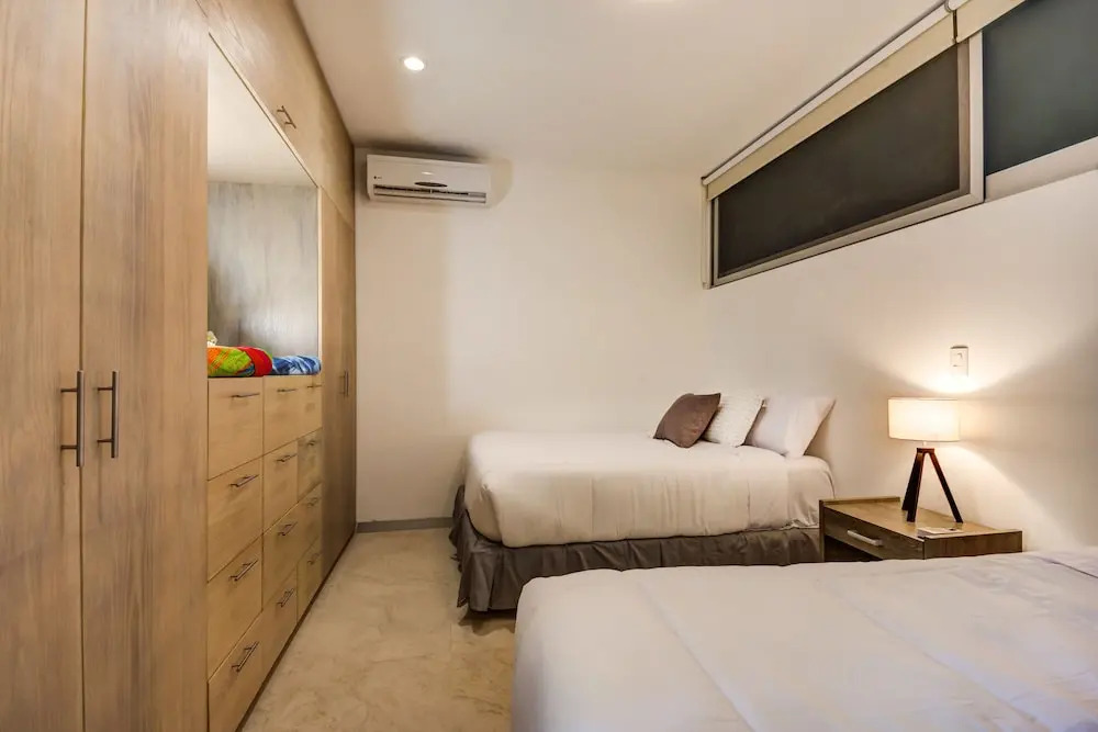 Atthakan 3 bedroom apartment sleeps 10