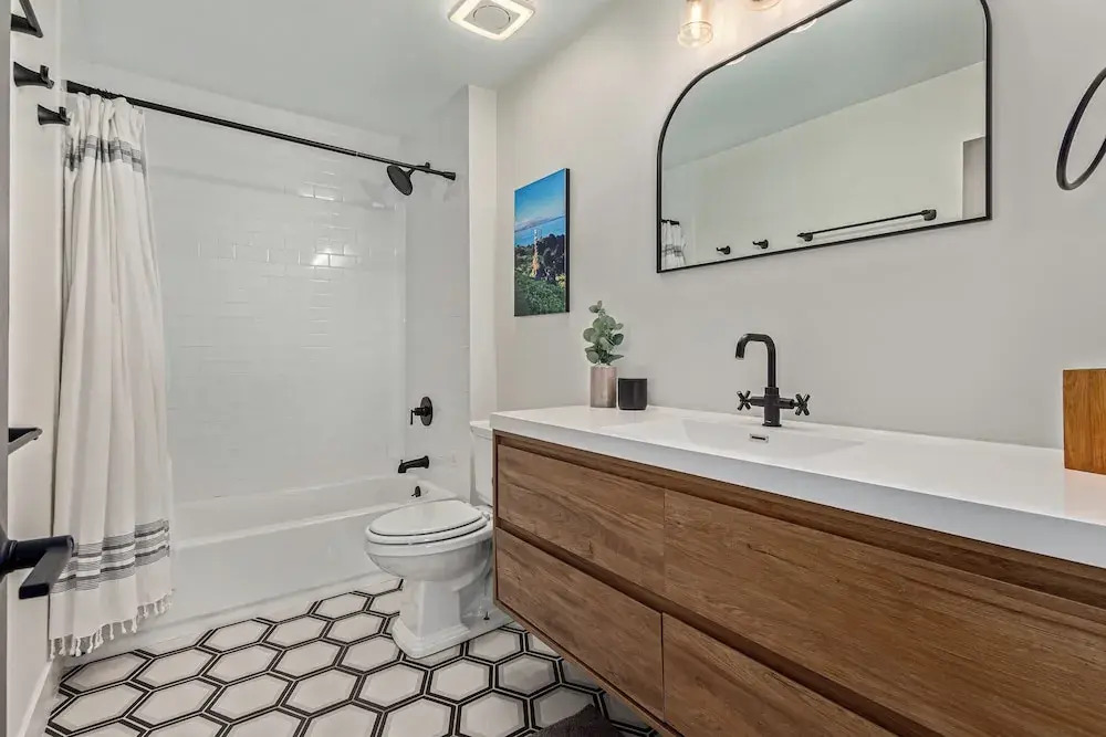 Greenway Getaway - Private Pool - North Scottsdale