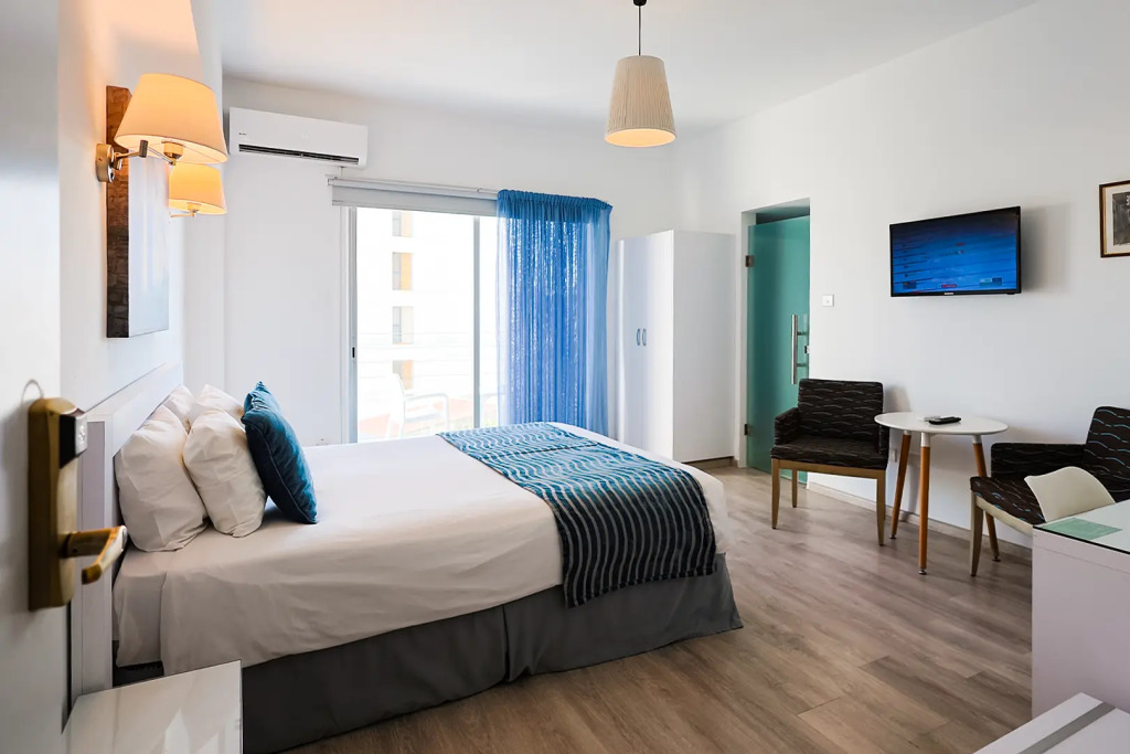 Mikes Kanarium City Hotel