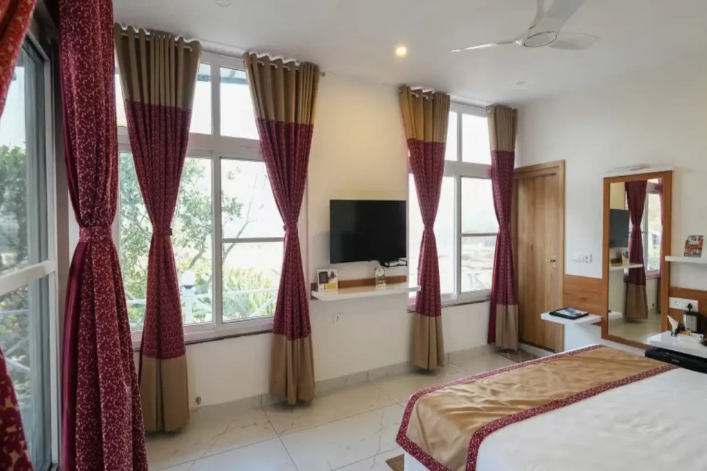 MGM Whispering Winds Yelagiri