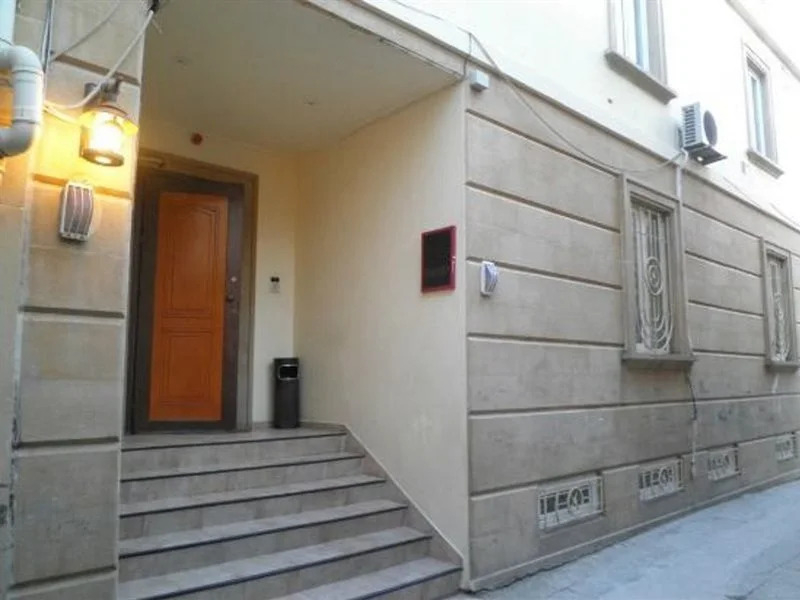 K&H Royal Hotel