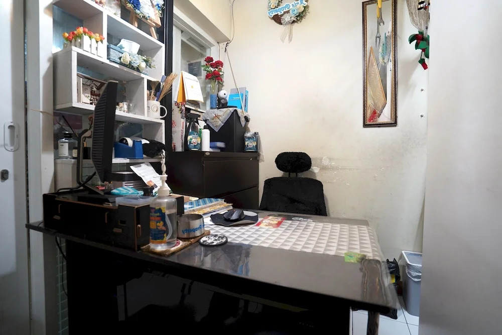 OYO Life 93023 Kost Bulan Karawang