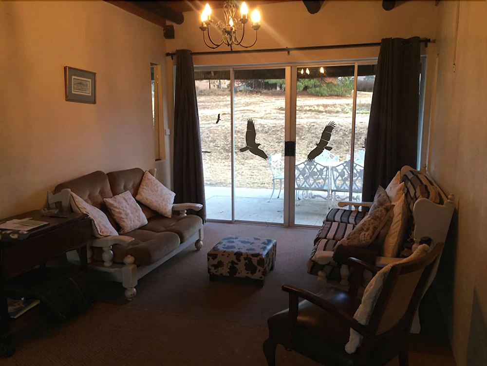 Valley Lakes CHALETS