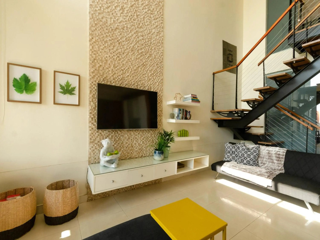 Quayside Waterfront Apartment