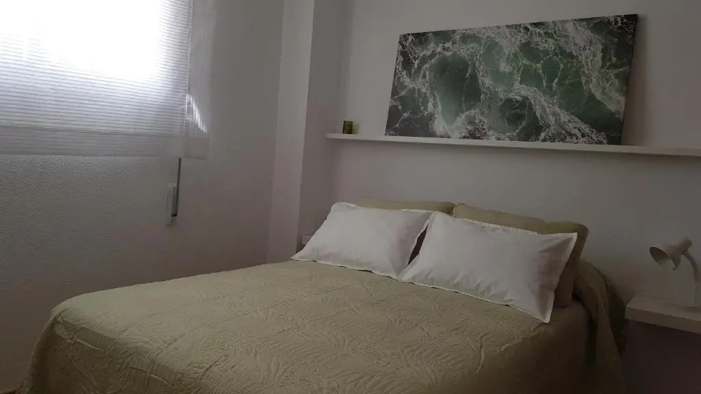 En Muros, céntrico, amplio, luminoso, vistas al mar
