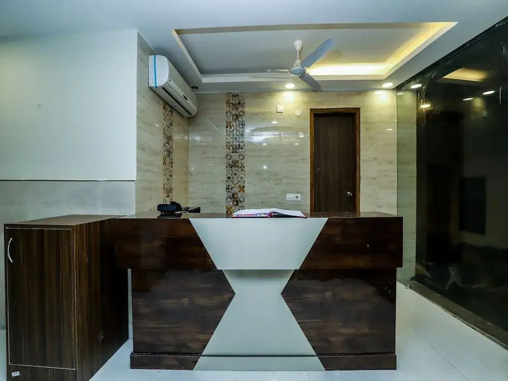 OYO 23466 Hotel Planet